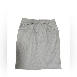 BANANA REPUBLIC | Gray Silver Mettalic Bow Front Festive Holiday Mini Sk…